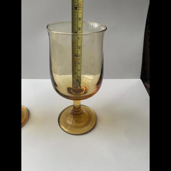 Vintage Pair Of Amber Wine Glass lot of (2) 5 5/8” Tall - Picture 6 of 8
